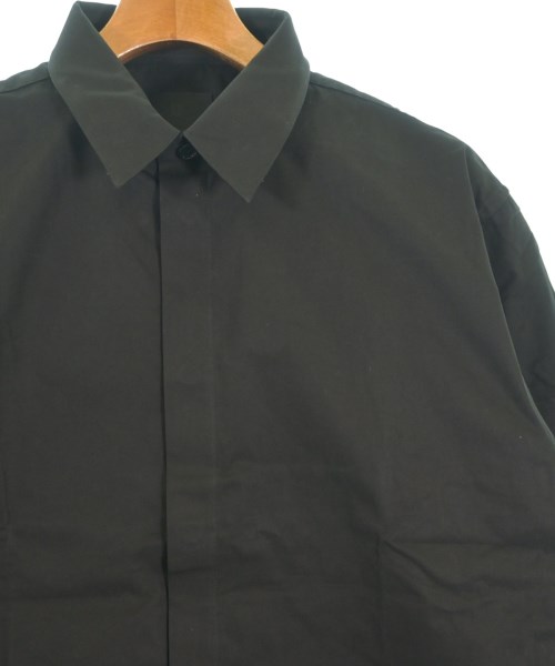 GIVENCHY（ジバンシィ）カジュアルシャツ 黒 サイズ:43(XXL位) メンズ/2200669125085