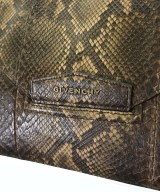GIVENCHY（ジバンシィ）クラッチバッグ 茶 サイズ:- レディース/2200670757466
