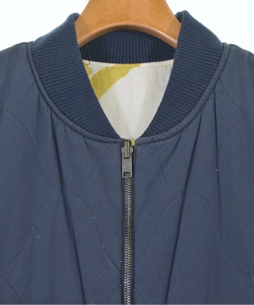 KENZO（ケンゾー）ダウンジャケット/ダウンベスト 白 サイズ:M メンズ/2200653583143