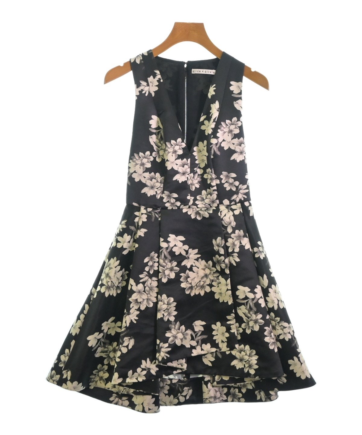 alice+olivia（アリスプラスオリビア）ワンピース 黒 サイズ:6(M