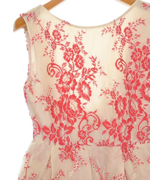 alice+olivia（アリスプラスオリビア）ワンピース ベージュ サイズ:0(XS位) レディース/2200635555069