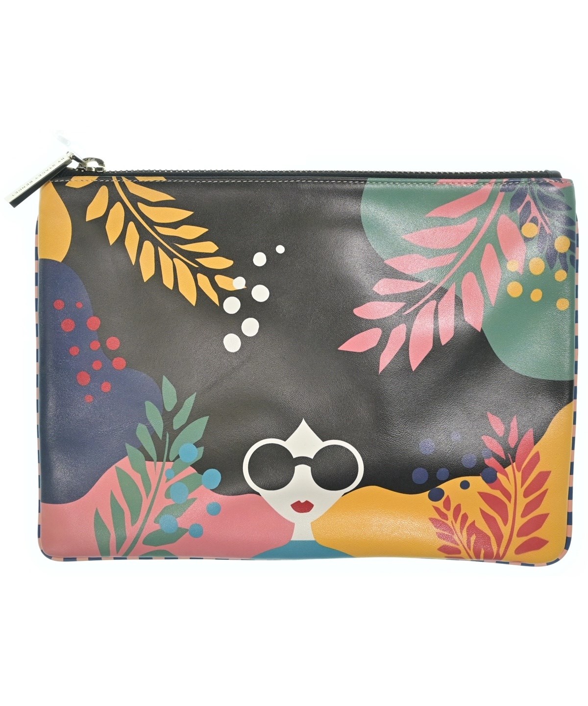 alice+olivia（アリスプラスオリビア）クラッチバッグ 黒 サイズ