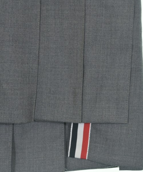 THOM BROWNE（トムブラウン）ミニスカート グレー サイズ:34(XXS位) レディース/2200698440012