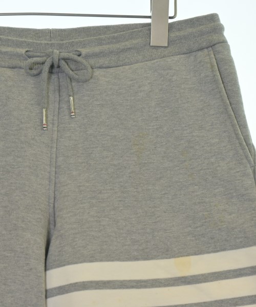 THOM BROWNE（トムブラウン）ショートパンツ グレー サイズ:-(M位) メンズ/2200661903049