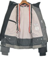 THOM BROWNE（トムブラウン）ダウンジャケット/ダウンベスト グレー サイズ:00(XS位) レディース/2200653828015