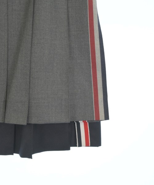 THOM BROWNE（トムブラウン）ミニスカート グレー サイズ:38(S位) レディース/2200702231117