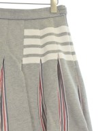 THOM BROWNE（トムブラウン）ミニスカート グレー サイズ:38(S位) レディース/2200702231124