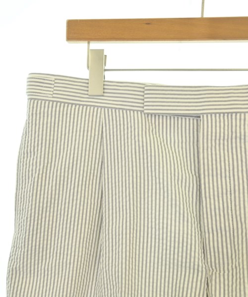 THOM BROWNE（トムブラウン）ショートパンツ 白 サイズ:3(L位) メンズ/2200732170035