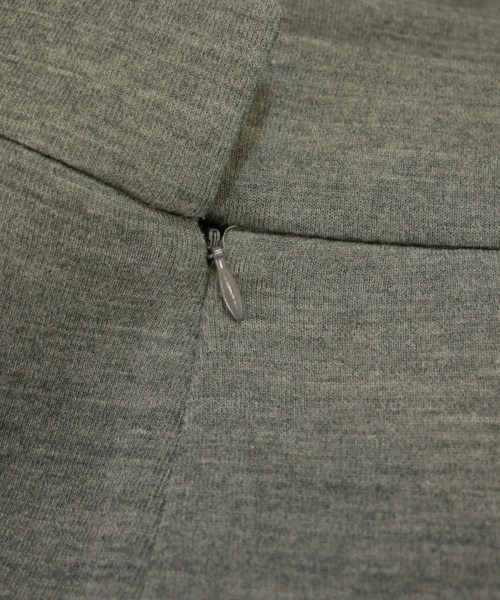 YVES SAINT LAURENT（イヴサンローラン）ロング・マキシ丈スカート グレー サイズ:38(S位) レディース/2200640696368