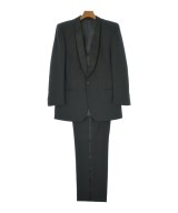 YVES SAINT LAURENT ビジネス