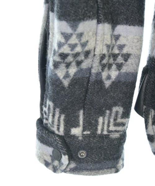 MARCELO BURLON（マルセロバーロン）カジュアルシャツ 黒 サイズ:S メンズ/2200697058195