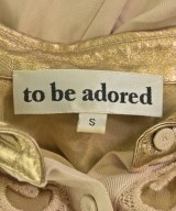 to be adored（トゥービーアドアード）ワンピース ベージュ サイズ:S レディース/2200683301038