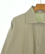 HOMME PLISSE（オムプリッセ）Tシャツ・カットソー カーキ サイズ:2(M位) メンズ/2200619985035