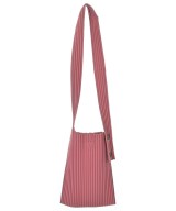 HOMME PLISSE（オムプリッセ）ショルダーバッグ ピンク サイズ:- メンズ/2200621463026