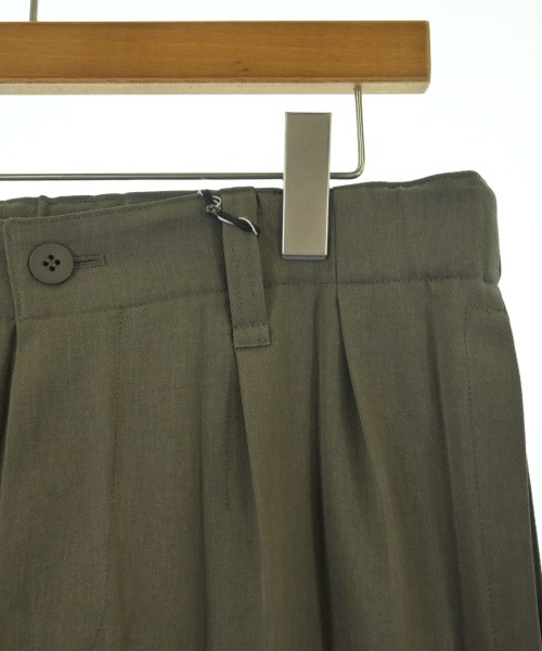 HOMME PLISSE（オムプリッセ）その他 カーキ サイズ:3(L位) メンズ/2200622134024