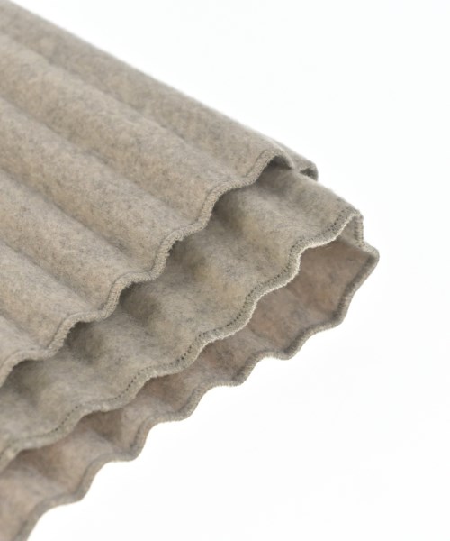 HOMME PLISSE（オムプリッセ）マフラー グレー サイズ:- メンズ/2200617472018