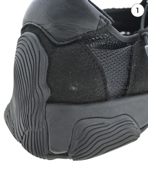 HOMME PLISSE（オムプリッセ）スニーカー 黒 サイズ:2(28cm位) メンズ/2200677834016