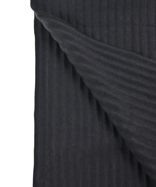 HOMME PLISSE（オムプリッセ）マフラー 黒 サイズ:- メンズ/2200658910036