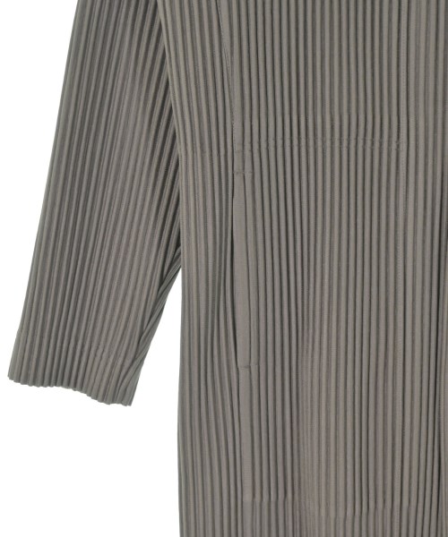 HOMME PLISSE（オムプリッセ）その他 カーキ サイズ:1(S位) メンズ/2200663124015