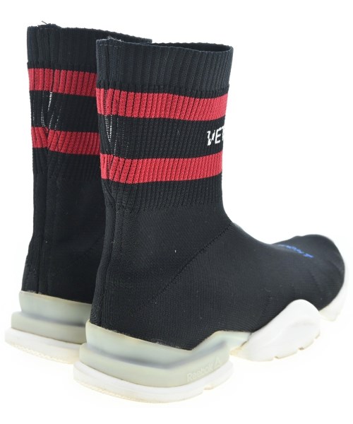 VETEMENTS（ヴェトモン）スニーカー 黒 サイズ:25.5cm メンズ/2200634136030