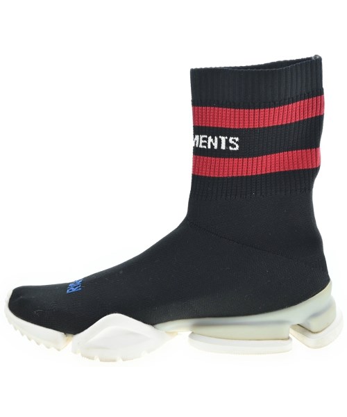 VETEMENTS（ヴェトモン）スニーカー 黒 サイズ:25.5cm メンズ/2200634136030