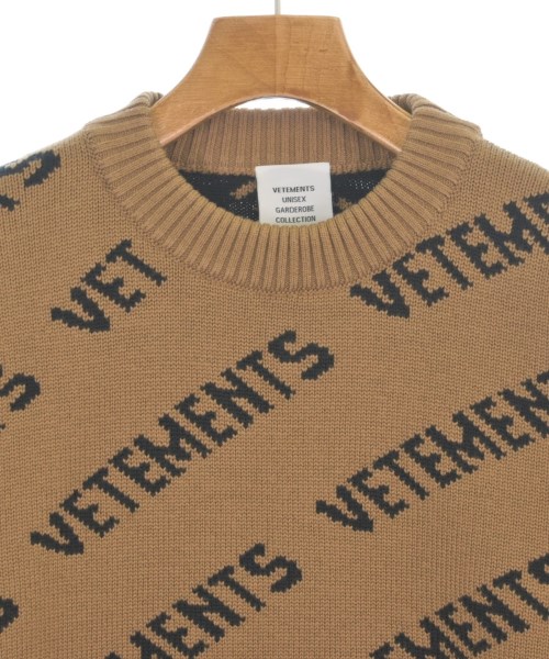 VETEMENTS（ヴェトモン）ニット・セーター ベージュ サイズ:S メンズ/2200622829029