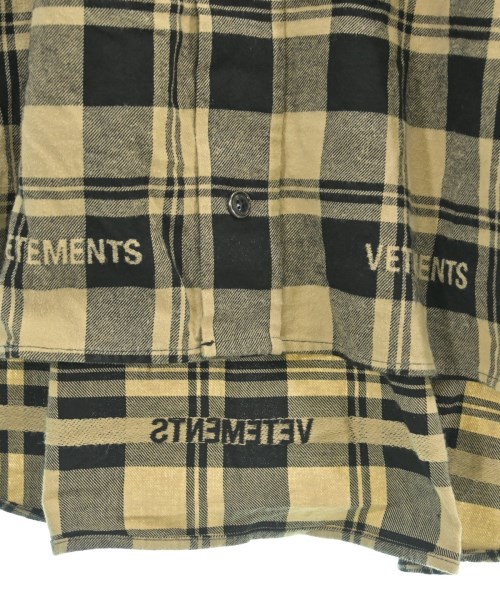 VETEMENTS（ヴェトモン）カジュアルシャツ ベージュ サイズ:XS メンズ/2200622857015