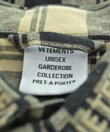 VETEMENTS（ヴェトモン）カジュアルシャツ ベージュ サイズ:XS メンズ/2200622857015