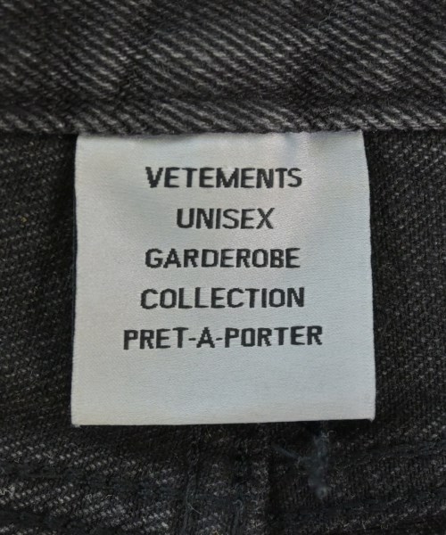 VETEMENTS（ヴェトモン）デニムパンツ 黒 サイズ:S メンズ/2200614942019