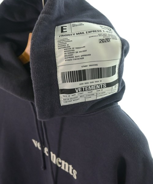 VETEMENTS（ヴェトモン）パーカー 紫 サイズ:L メンズ/2200628575036