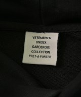 VETEMENTS（ヴェトモン）パーカー 黒 サイズ:S メンズ/2200628575043