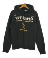 VETEMENTS パーカー