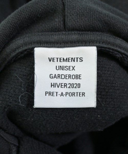 VETEMENTS（ヴェトモン）パーカー 黒 サイズ:M メンズ/2200673619013