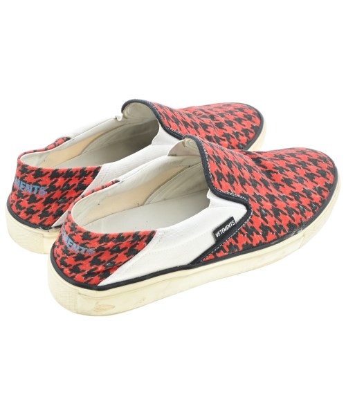 VETEMENTS（ヴェトモン）スニーカー 赤 サイズ:EU41(26cm位) メンズ/2200656594092