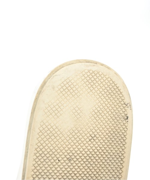 VETEMENTS（ヴェトモン）スニーカー 赤 サイズ:EU41(26cm位) メンズ/2200656594092