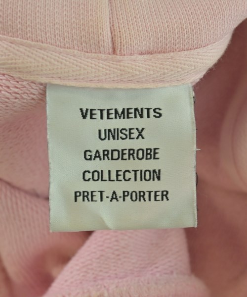 VETEMENTS（ヴェトモン）パーカー ピンク サイズ:S メンズ/2200680889065