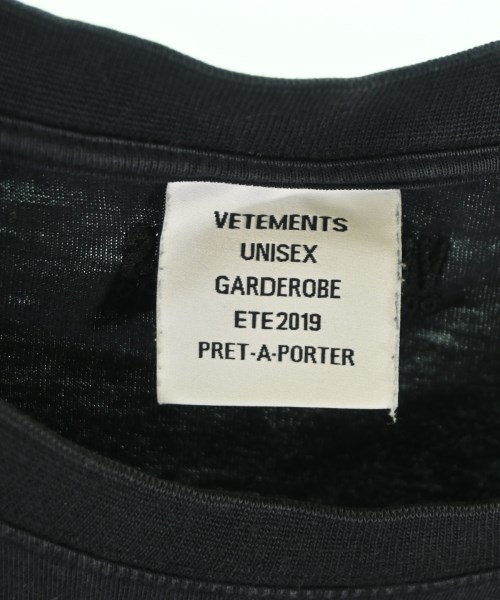 VETEMENTS（ヴェトモン）Tシャツ・カットソー 黒 サイズ:S メンズ/2200695857141