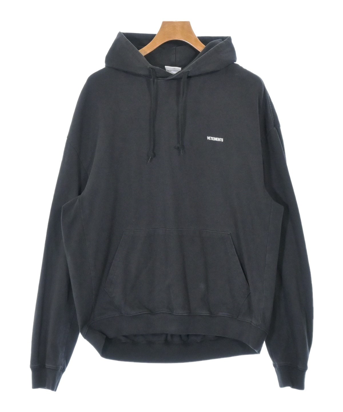 VETEMENTS（ヴェトモン）パーカー 黒 サイズ:XS メンズ/2200661211076