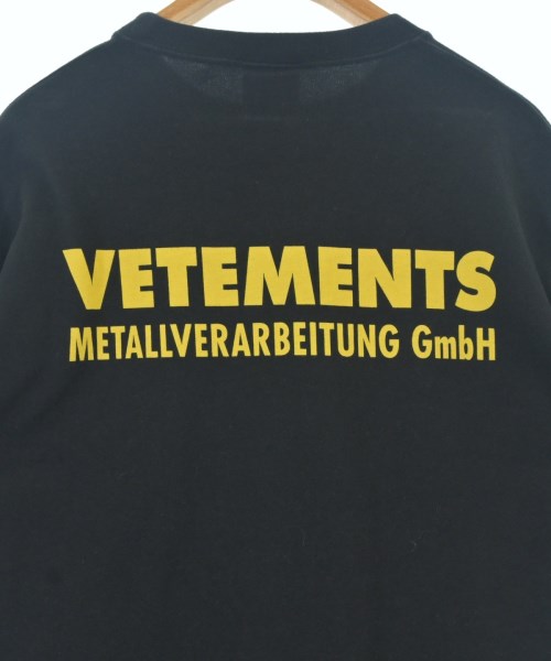 VETEMENTS（ヴェトモン）Tシャツ・カットソー 黒 サイズ:S レディース/2200711051041