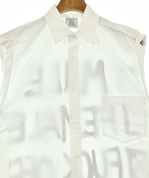 VETEMENTS（ヴェトモン）カジュアルシャツ 白 サイズ:S メンズ/2200700277070