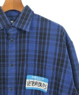 VETEMENTS（ヴェトモン）カジュアルシャツ 青 サイズ:S メンズ/2200711915015