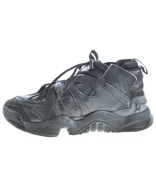 VETEMENTS（ヴェトモン）スニーカー 黒 サイズ:24cm レディース/2200719050169