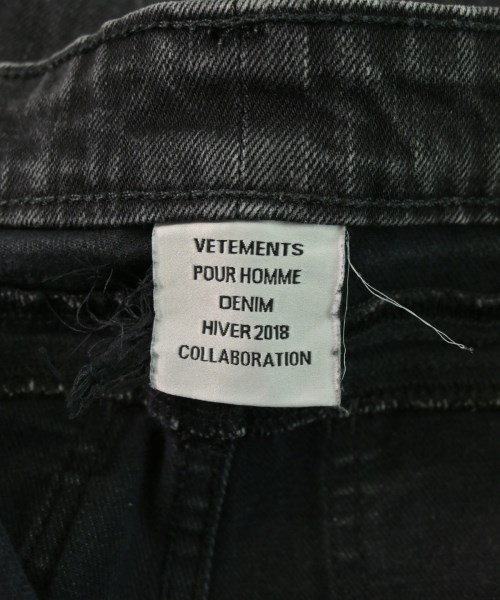 VETEMENTS（ヴェトモン）デニムパンツ 黒 サイズ:S メンズ/2200645450033