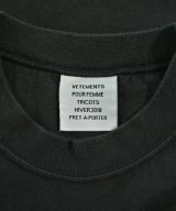 VETEMENTS（ヴェトモン）Tシャツ・カットソー 黒 サイズ:XS レディース/2200646622170