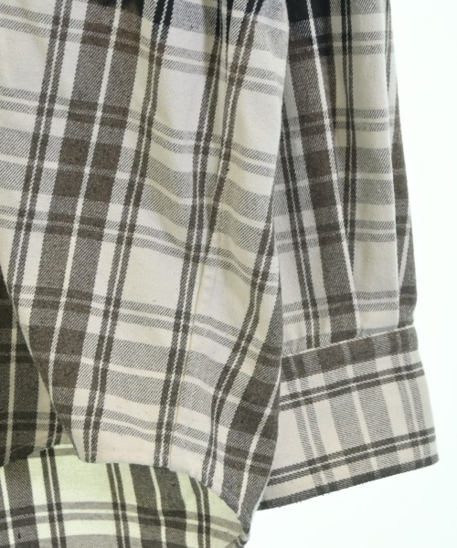 VETEMENTS（ヴェトモン）カジュアルシャツ 白 サイズ:XS メンズ/2200653732015