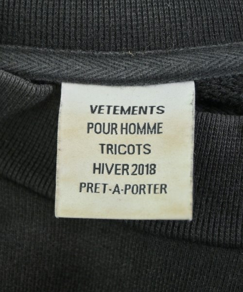 VETEMENTS（ヴェトモン）スウェット 黒 サイズ:XS メンズ/2200653768045