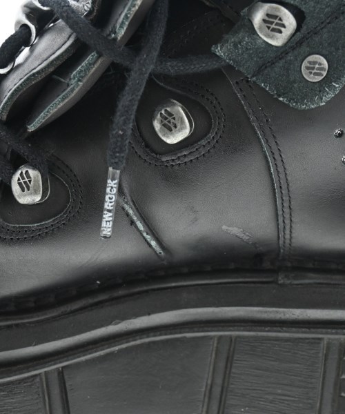 VETEMENTS（ヴェトモン）スニーカー 黒 サイズ:EU42(27cm位) メンズ/2200707378077