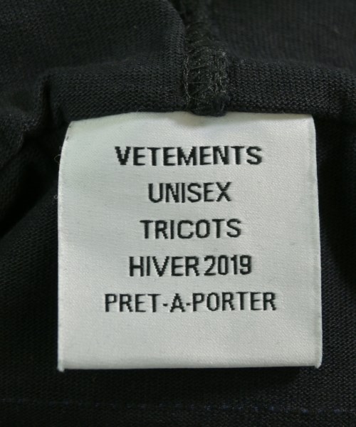 VETEMENTS（ヴェトモン）パーカー 黒 サイズ:S メンズ/2200708630020