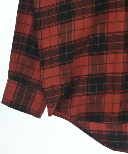 VETEMENTS（ヴェトモン）カジュアルシャツ 赤 サイズ:S メンズ/2200665795077