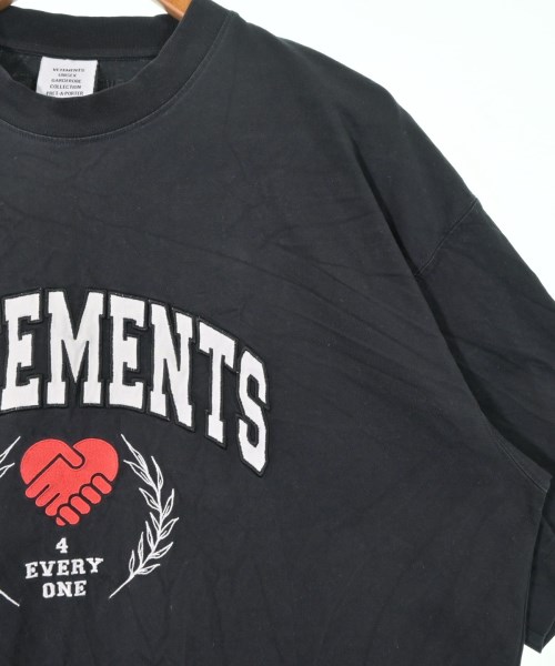 VETEMENTS（ヴェトモン）Tシャツ・カットソー 黒 サイズ:-(XL位) メンズ/2200667683068
